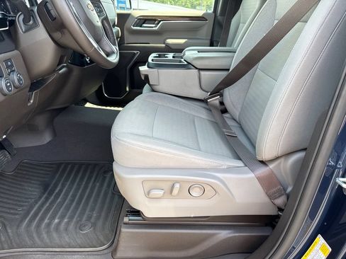 Used 2022 Chevrolet Silverado 1500 LT RWD image 10