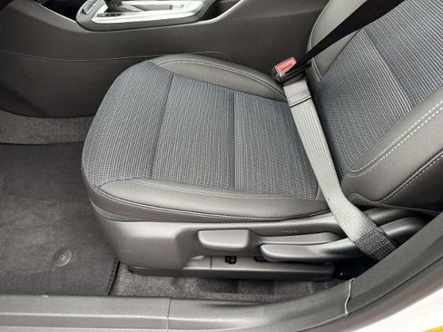 New 2026 Buick Envista Sport Touring FWD image 14