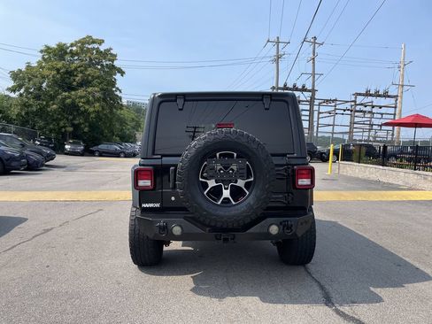 Certified 2018 Jeep Wrangler Unlimited Rubicon AWD/4WD image 4