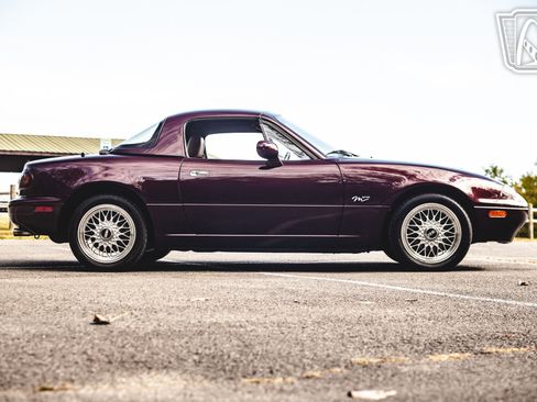 Used 1995 MAZDA MX-5 Miata M-Edition image 32