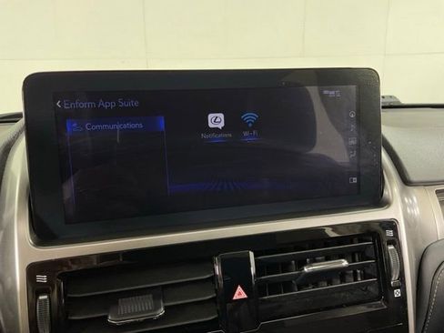 Used 2023 Lexus GX 460 Premium w/ Accessory Package image 15