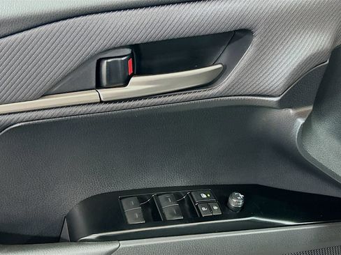 New 2026 Toyota Camry SE FWD image 18
