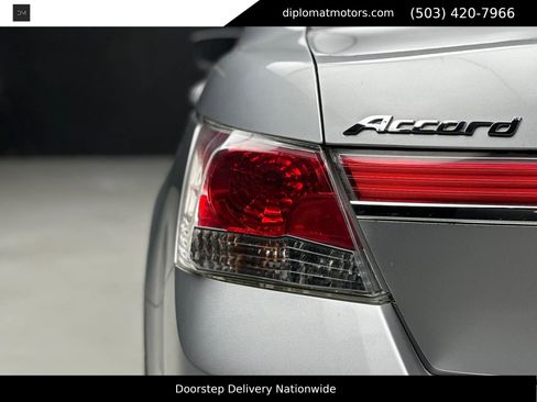 Used 2012 Honda Accord LX image 15