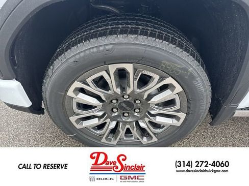 New 2026 GMC Sierra 1500 Denali Ultimate AWD/4WD image 10