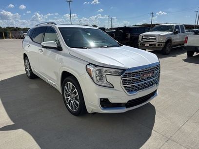 Used 2022 GMC Terrain Denali w/ Denali Premium Package