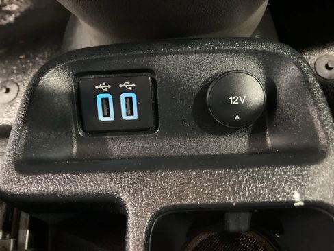 Used 2021 Ford Transit Connect XL image 15