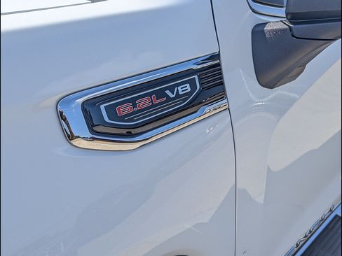 Certified 2024 GMC Sierra 1500 Denali w/ Technology Package AWD/4WD image 13