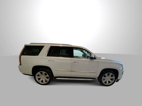 Used 2020 Cadillac Escalade Luxury image 9
