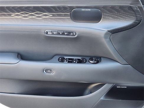 New 2026 Genesis G90 3.5T Prestige image 17