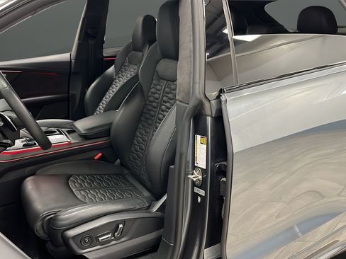 Used 2020 Audi RS Q8 w/ Carbon Optic Package AWD/4WD image 9
