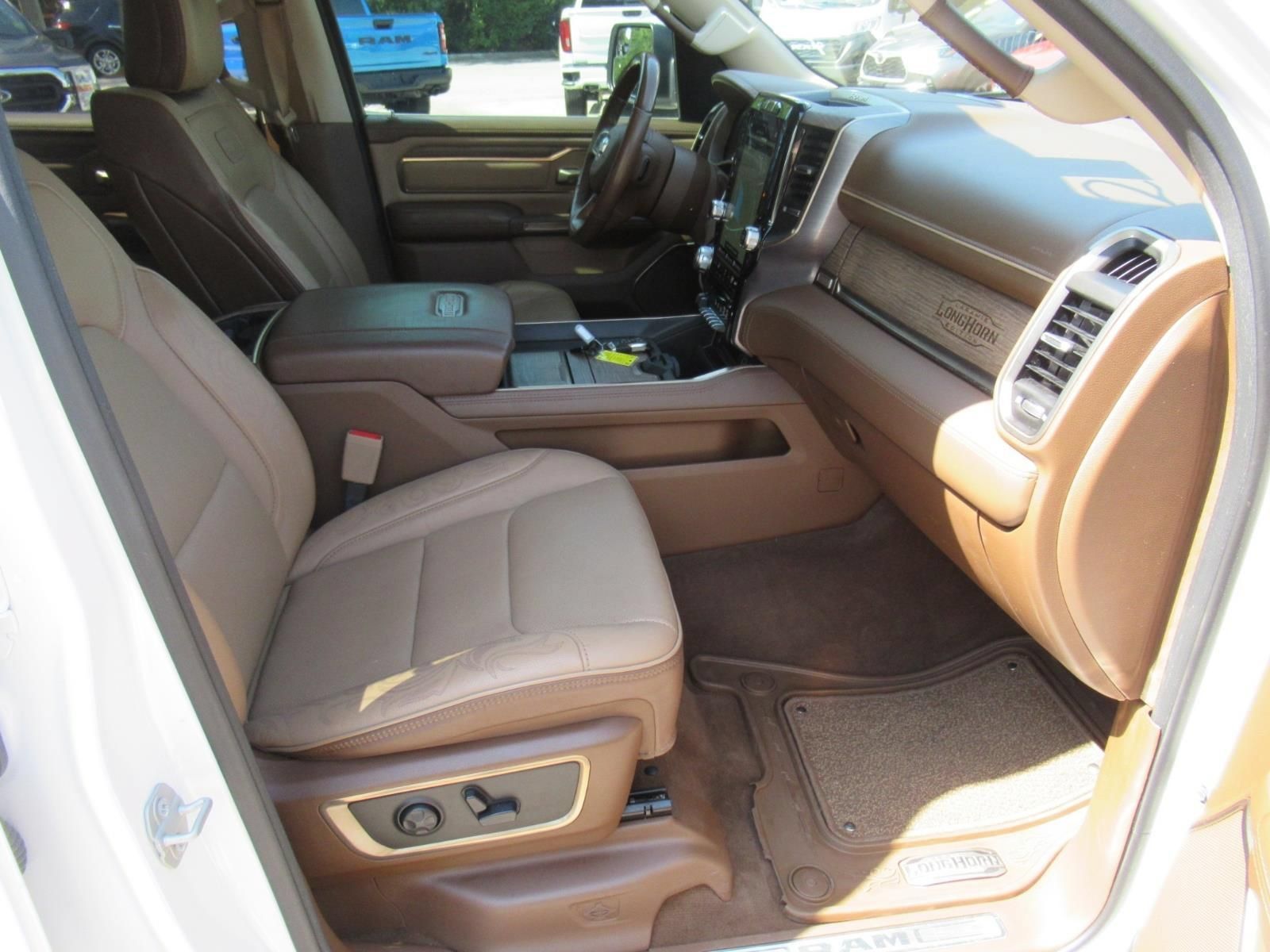 Used 2020 RAM 1500 Limited AWD/4WD image 14