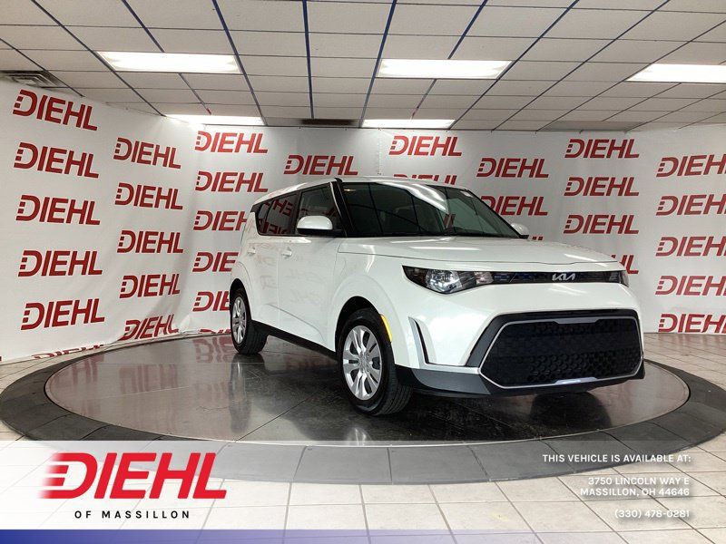 Certified 2024 Kia Soul LX FWD image 1