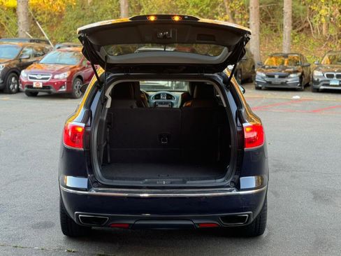 Used 2017 Buick Enclave Leather image 6