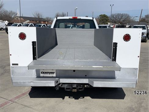 Used 2022 Ford F350 XL w/ Power Equipment Group AWD/4WD image 9