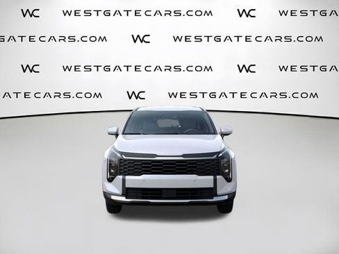 New 2026 Kia Sportage LX image 2