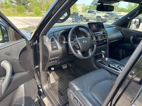 Used 2024 Nissan Armada SL w/ Midnight Edition Package AWD/4WD image 71