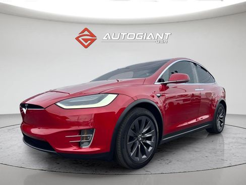 Used 2018 Tesla Model X 100D AWD/4WD image 16