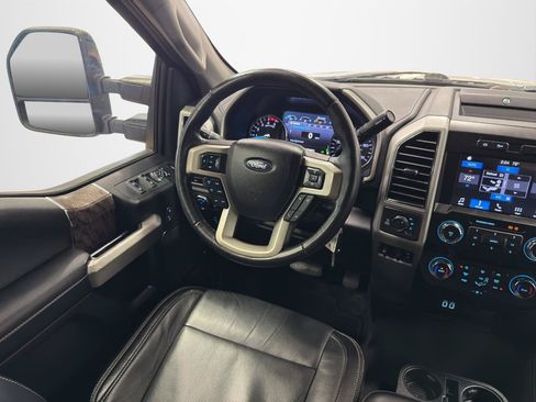 Used 2019 Ford F250 Lariat AWD/4WD image 16
