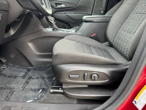 Certified 2024 Chevrolet Equinox LT AWD/4WD image 5