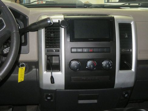 Used 2010 Dodge Ram 1500 Truck SLT image 38