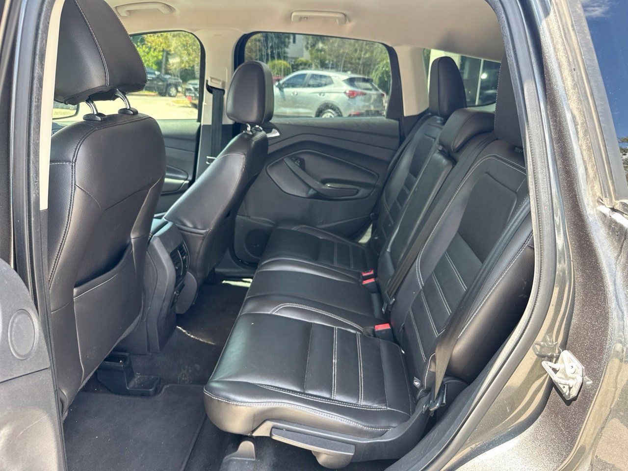 Used 2017 Ford Escape Titanium w/ Equipment Group 301A FWD image 23