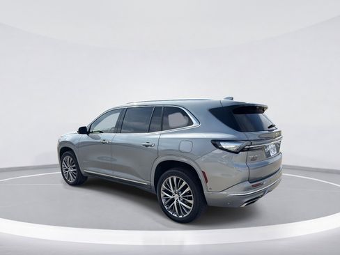 Certified 2025 Buick Enclave Avenir w/ Super Cruise Package image 6