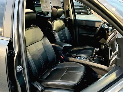 Used 2019 Ford Ranger Lariat w/ Equipment Group 501A Mid image 11