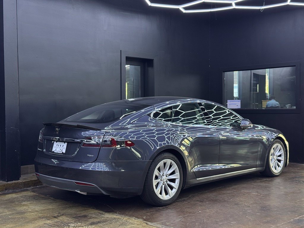 Used 2016 Tesla Model S 70D AWD/4WD image 15