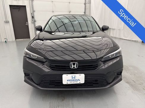 Used 2024 Honda Civic EX image 2