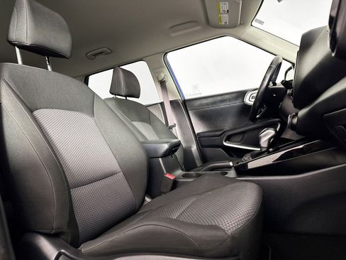 Used 2022 Kia Soul X-Line FWD image 31