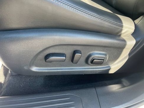 Used 2024 Nissan Murano SV w/ SV Midnight Edition Package AWD/4WD image 10