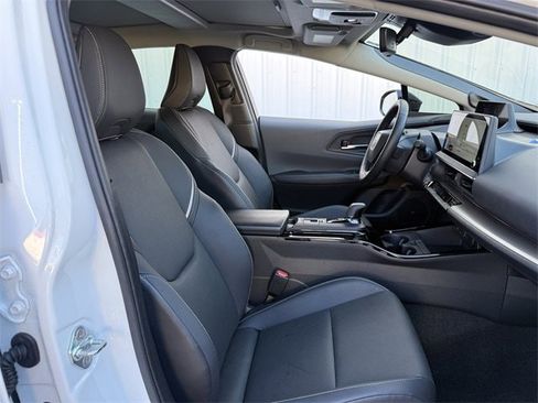 Used 2024 Toyota Prius Limited image 32
