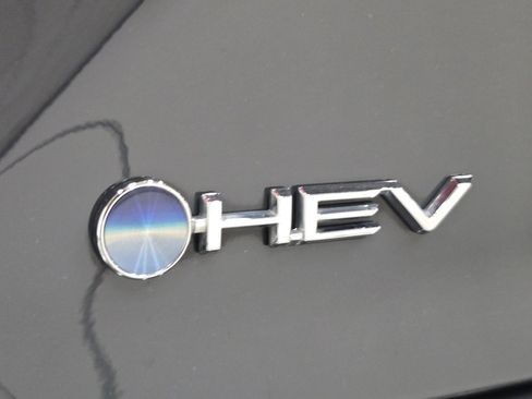 Certified 2025 Toyota Camry SE image 10