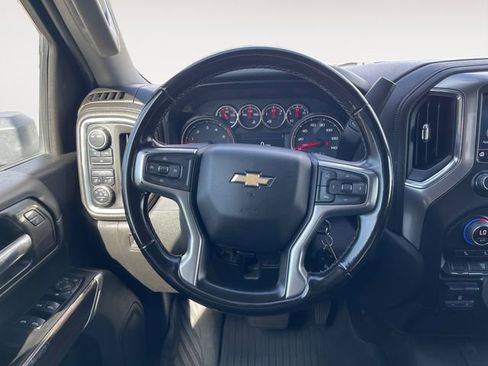 Used 2023 Chevrolet Silverado 2500 LT image 12