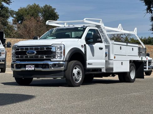 New 2025 Ford F550 XL image 7