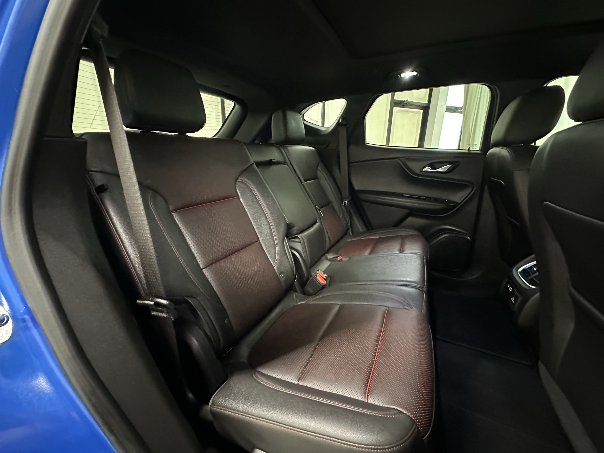 Certified 2025 Chevrolet Blazer RS w/ Driver Confidence II Package AWD/4WD image 18