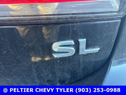 Used 2019 Nissan Armada SL w/ Premium Package image 10