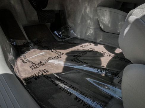 Used 2023 Mercedes-Benz EQE 350+ 4MATIC Sedan image 17