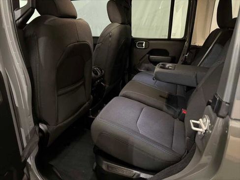 Certified 2023 Jeep Wrangler Unlimited Rubicon 4xe w/ Cold Weather Group image 21