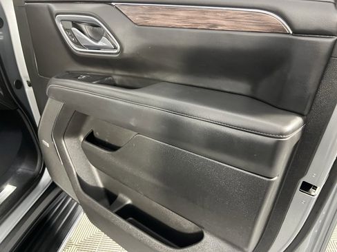 Used 2024 Chevrolet Tahoe LT image 35