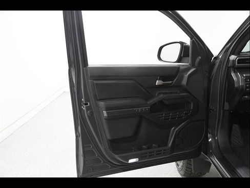 Used 2024 Toyota Tacoma TRD Sport w/ TRD Sport Upgrade Package AWD/4WD image 4
