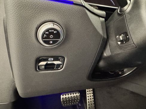 New 2026 Mercedes-Benz GLC 350e 4MATIC image 13