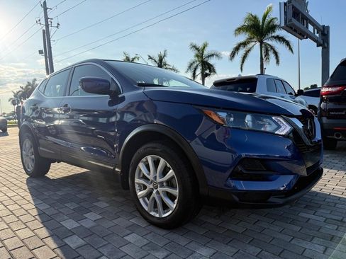 Used 2022 Nissan Rogue Sport S AWD/4WD image 1