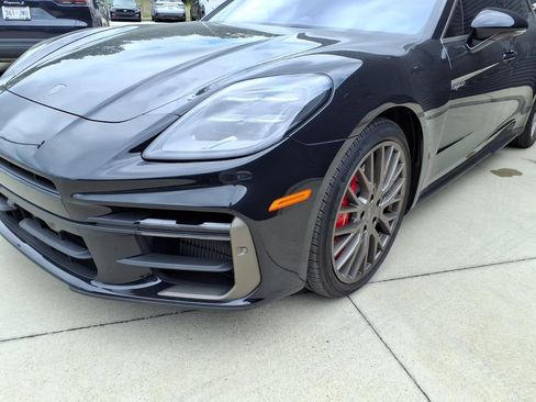 Certified 2026 Porsche Panamera Turbo AWD/4WD image 11