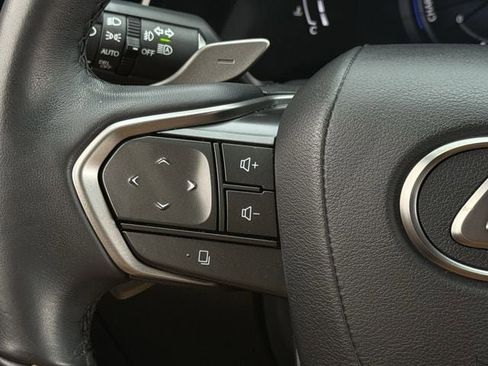 Used 2024 Lexus RX 350 w/ Technology Package image 13