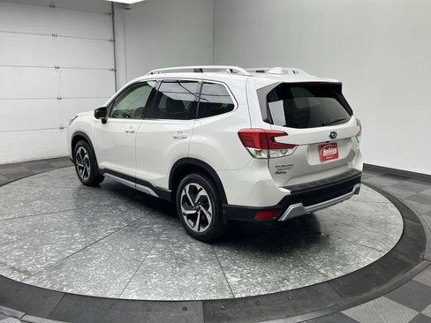 Used 2022 Subaru Forester Touring w/ Popular Package #3 AWD/4WD image 2