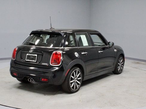 Used 2020 MINI Cooper S image 12