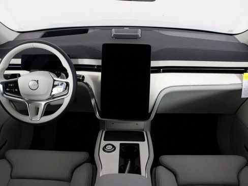 New 2025 Volvo EX90 Ultra image 5