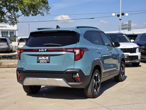 New 2026 Kia Seltos EX image 4
