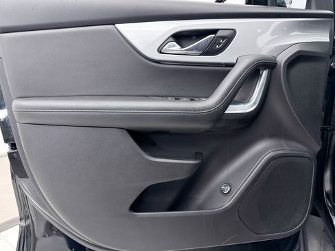 Used 2020 Chevrolet Blazer LT image 30